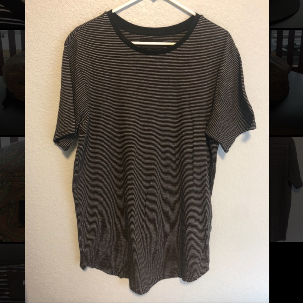 Pacsun men’s black and white striped scallop shirt